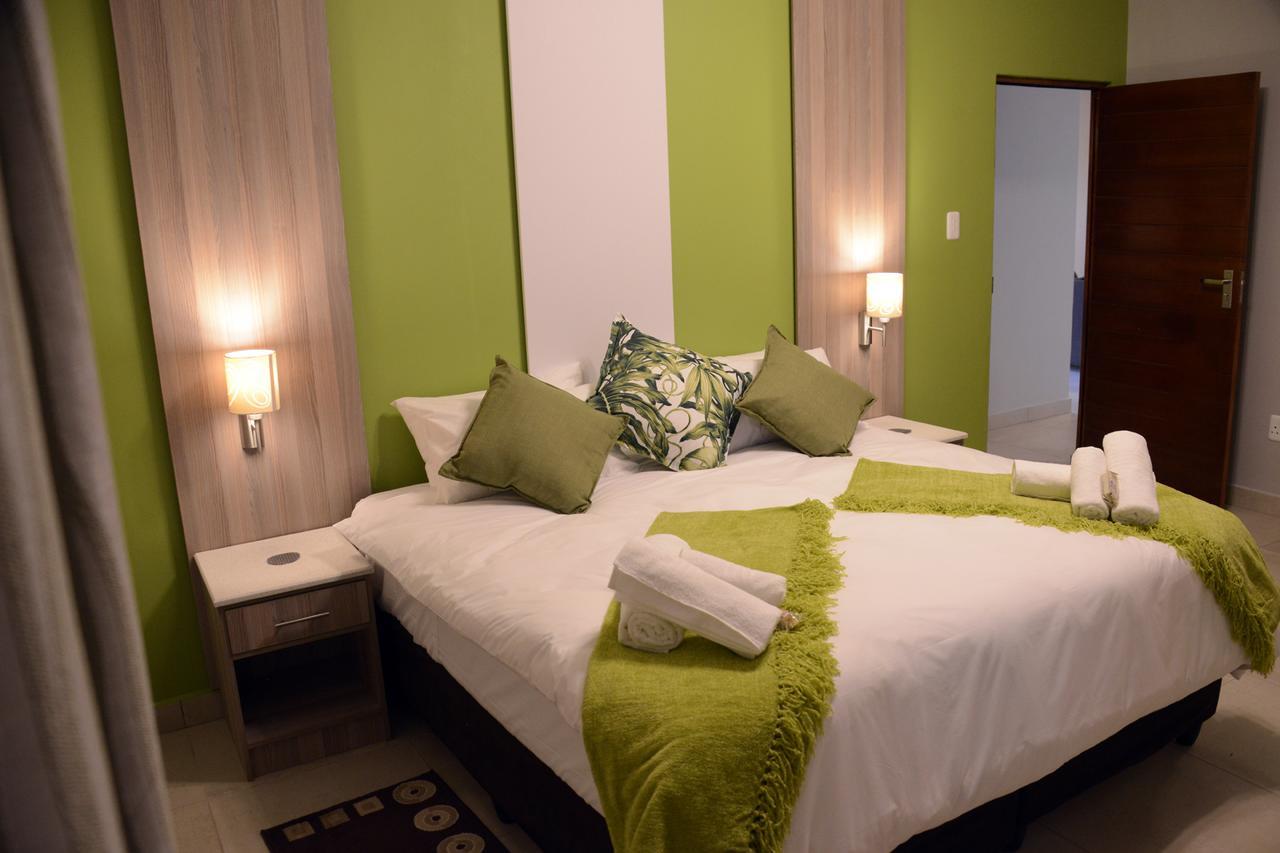 Side Lodge Rustenburg